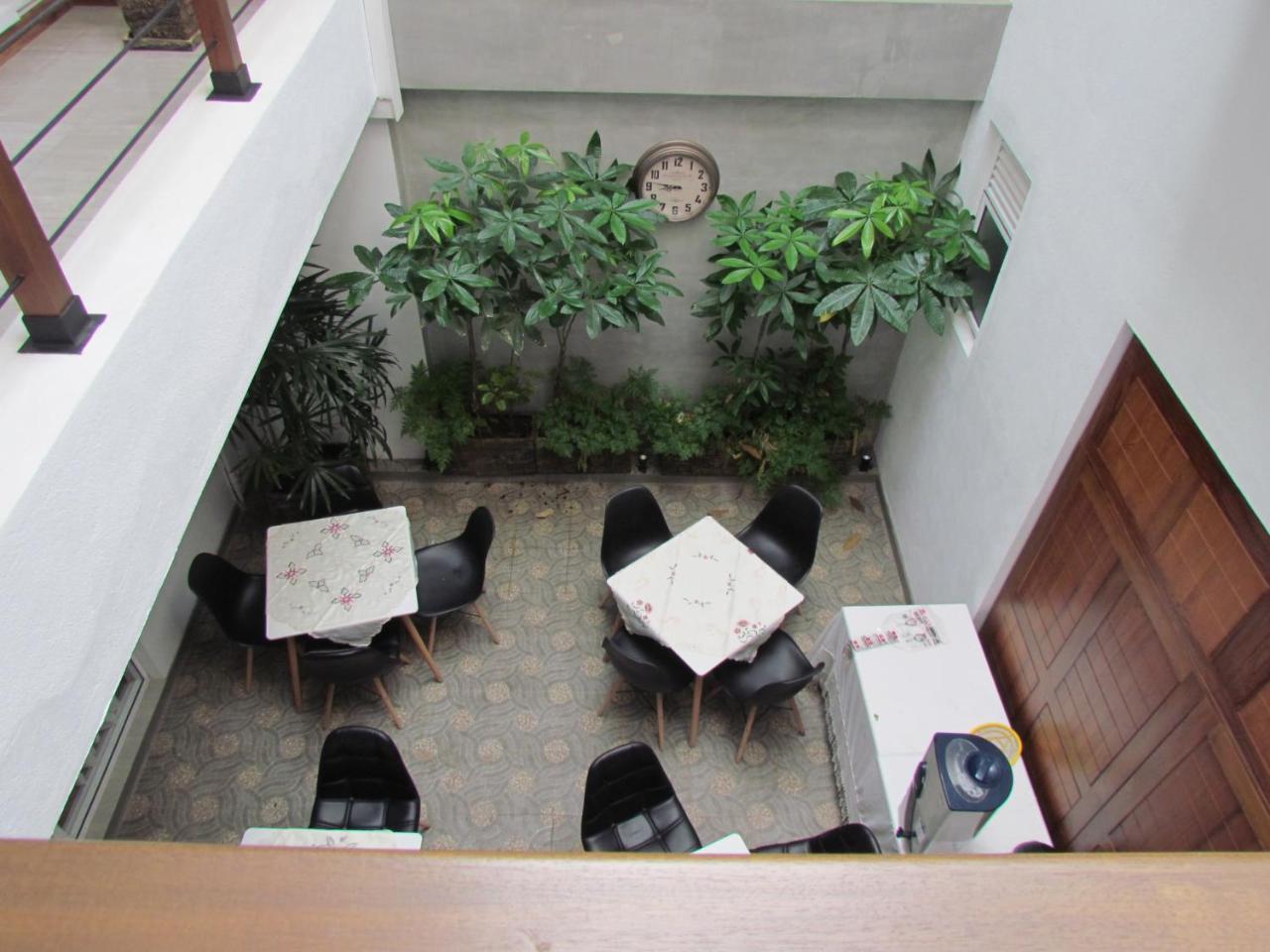Kmc Villa Dehiwala-Mount Lavinia Bagian luar foto